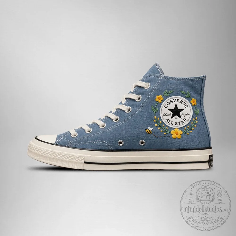 High-Top Sneakers featuring Snoopy Embroidery by Converse Chuck Taylor All Star 10 High-Top Sneakers featuring Snoopy Embroidery by Converse Chuck Taylor All Star